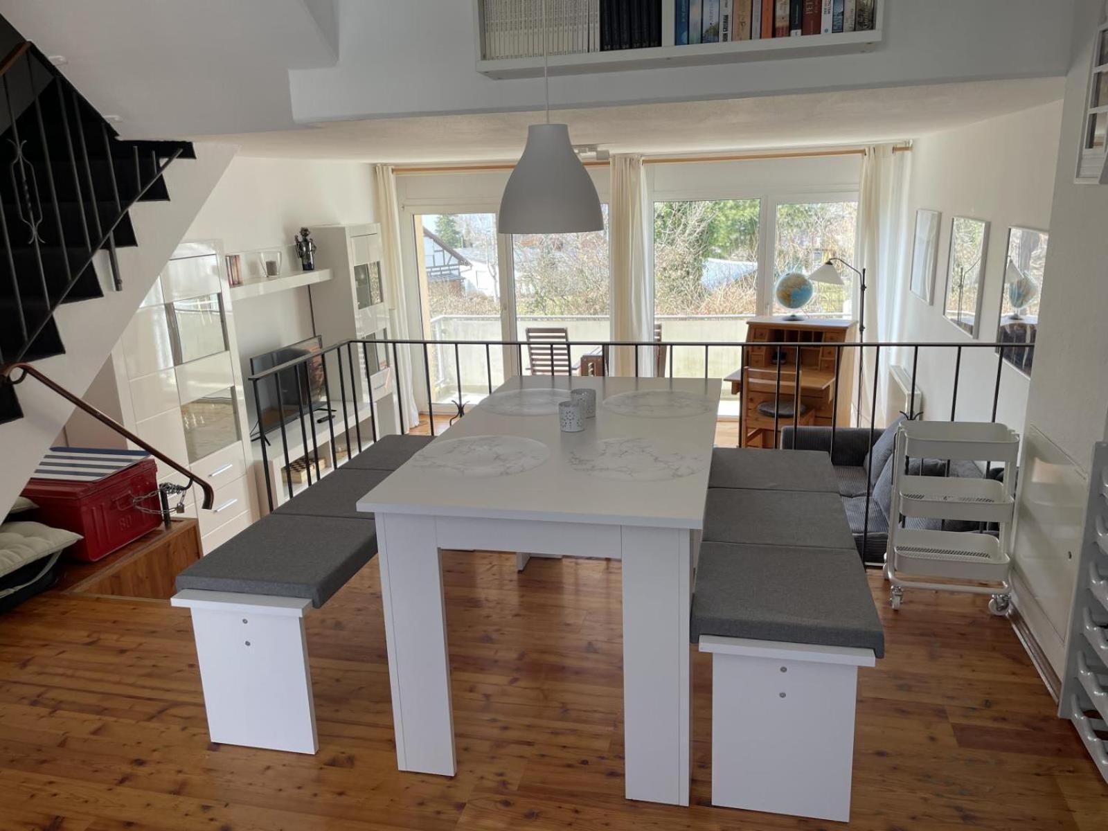 Gemutliche 93M2Fewo Mit 2 Schlafzimmern Und Seitlichem Seeblick Vom Balkon Scheid  エクステリア 写真